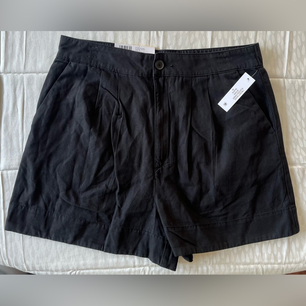 Joie Linen Cotton Pleated Black High Waisted Shorts Size Medium NWT Preppy
